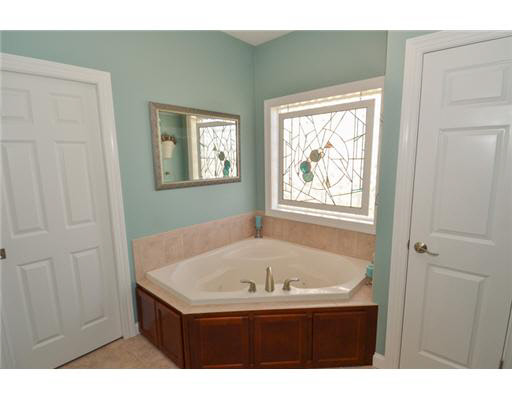 14313 Taddington Dr, Granger, IN 46530 photo 16