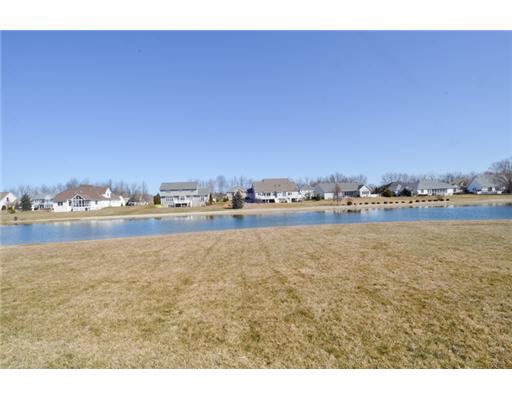 14313 Taddington Dr, Granger, IN 46530 photo 22