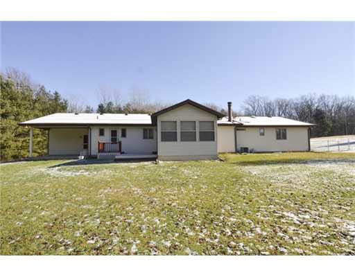 62323 Oak Rd, South Bend, IN 46614 photo 3