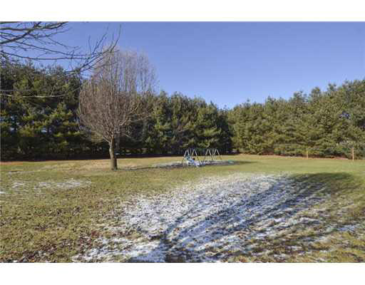 62323 Oak Rd, South Bend, IN 46614 photo 4