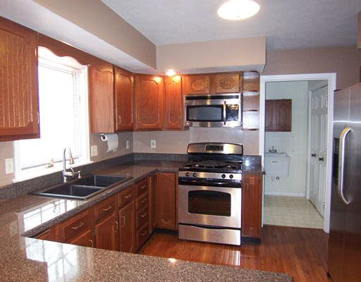 18420 Gardenia Dr, South Bend, IN 46637 photo 2