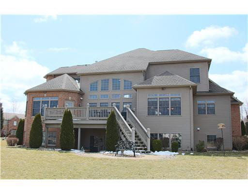 14251 Southold Dr, Granger, IN 46530 photo 23