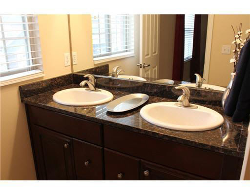 54680 Burdette St, South Bend, IN 46637 photo 20