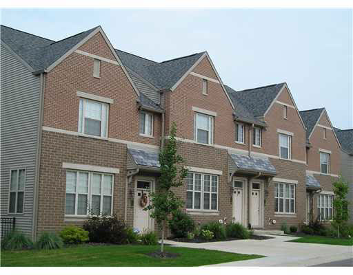 54680 Burdette St, South Bend, IN 46637 photo 1