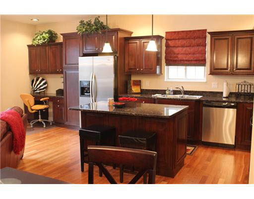54680 Burdette St, South Bend, IN 46637 photo 7