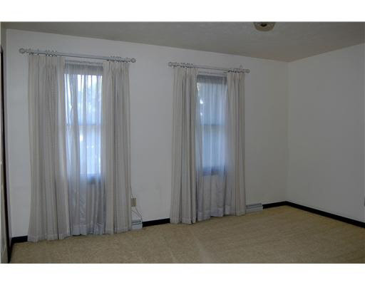 1618 Kerry Ct, South Bend, IN 46614 photo 12
