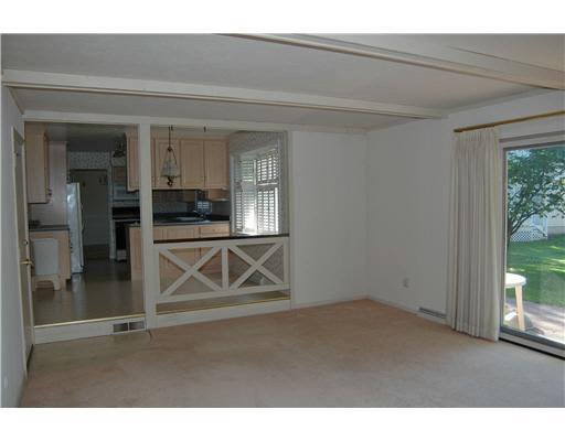 1618 Kerry Ct, South Bend, IN 46614 photo 8