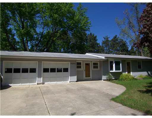 14909 Brick Rd, Granger, IN 46530 photo 1