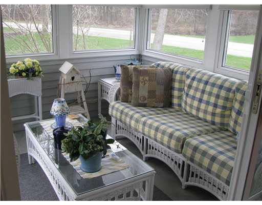 52201 Wembley Dr, South Bend, IN 46637 photo 12