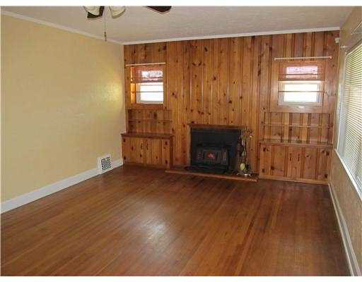 1802 Fox, South Bend, IN 46613 photo 2