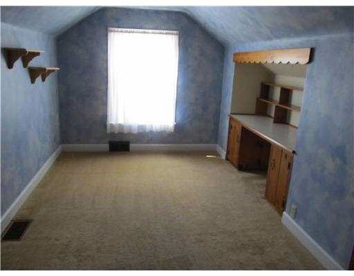 1802 Fox, South Bend, IN 46613 photo 10