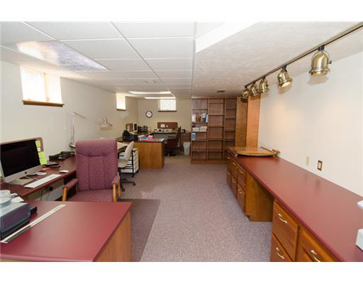 21401 Madison Rd, South Bend, IN 46614 photo 17