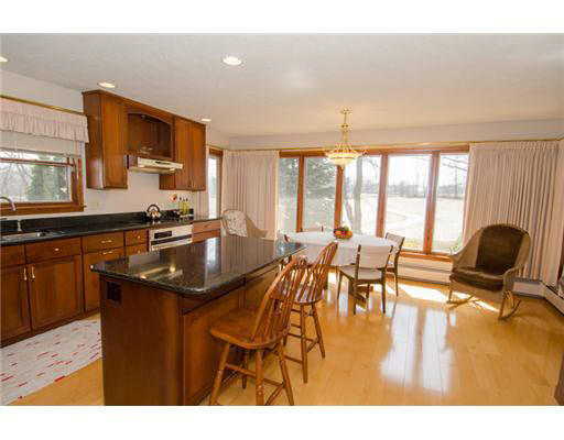 21401 Madison Rd, South Bend, IN 46614 photo 2