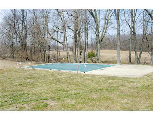 21401 Madison Rd, South Bend, IN 46614 photo 21