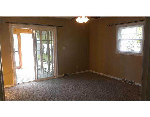 51377 Green Hill Dr, South Bend, IN 46628 photo 13