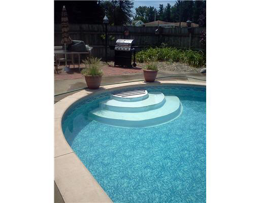 51377 Green Hill Dr, South Bend, IN 46628 photo 3