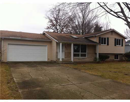 18215 Chipstead Dr, South Bend, IN 46637 photo 1
