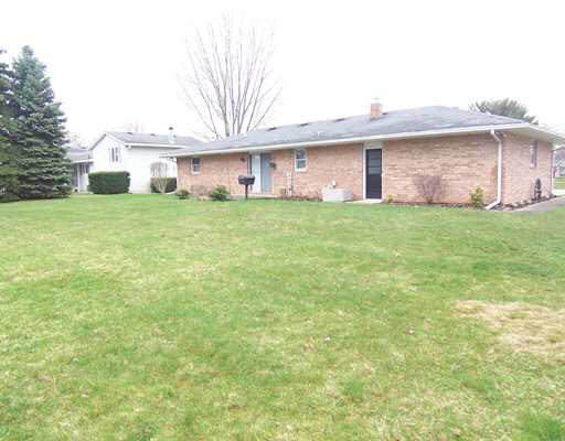 218 Manchester Dr, Mishawaka, IN 46544 photo 17