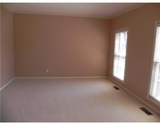 14301 Parkridge Dr, Granger, IN 46530 photo 9