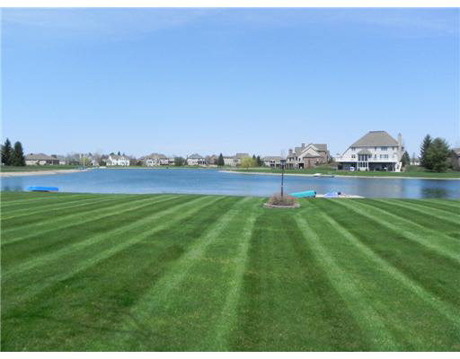 14301 Parkridge Dr, Granger, IN 46530 photo 23