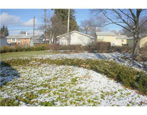 2821 Edison Rd E, South Bend, IN 46635 photo 23