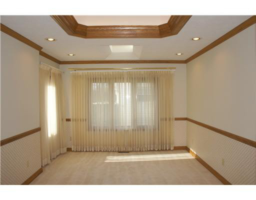 2821 Edison Rd E, South Bend, IN 46635 photo 11
