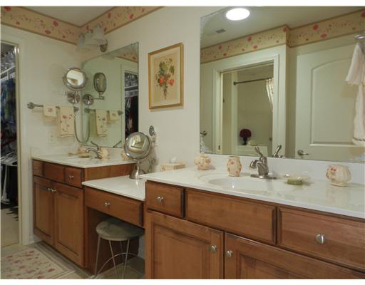 725 Dublin Dr, Mishawaka, IN 46545 photo 12