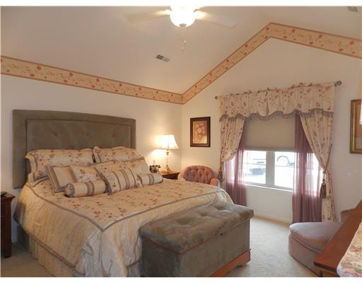 725 Dublin Dr, Mishawaka, IN 46545 photo 11