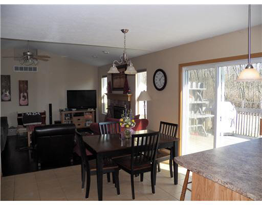 23306 Breezy Willow Trl, South Bend, IN 46628 photo 9