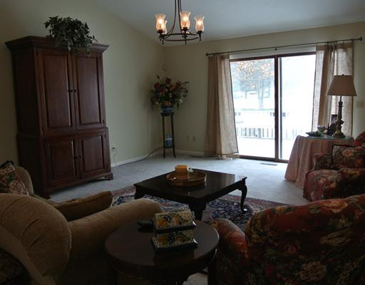 16203 Candlewycke Ct, Granger, IN 46530 photo 8