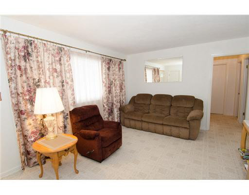 2605 Rockne Dr, South Bend, IN 46615 photo 4