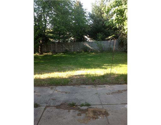 18339 Coventry Ct, South Bend, IN 46637 photo 12
