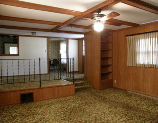 306 Grove St E, Mishawaka, IN 46545 photo 4
