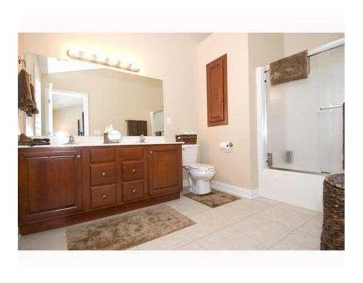 118 Clancey St, South Bend, IN 46637 photo 7