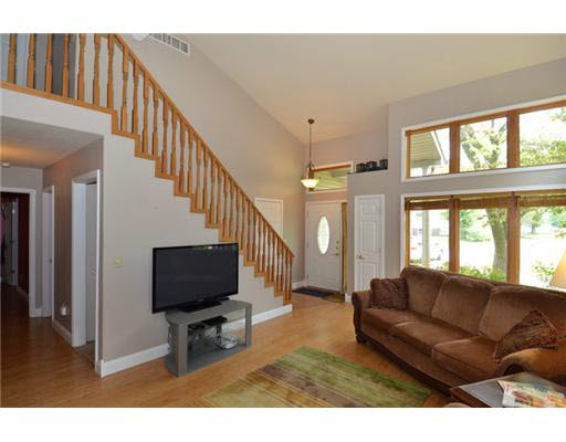 52621 Quincy St, Granger, IN 46530 photo 6