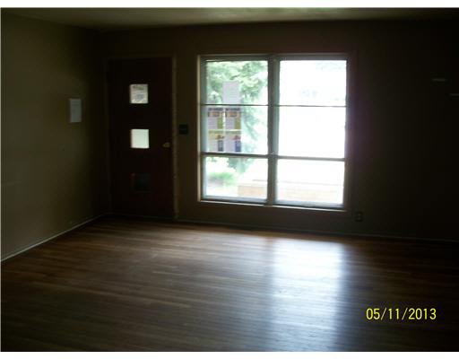 4217 Winthrop Dr, South Bend, IN 46614 photo 9