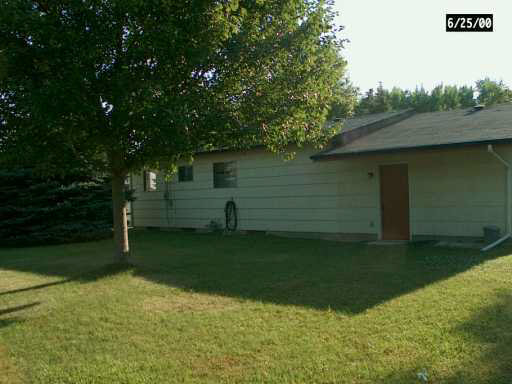 4217 Winthrop Dr, South Bend, IN 46614 photo 3