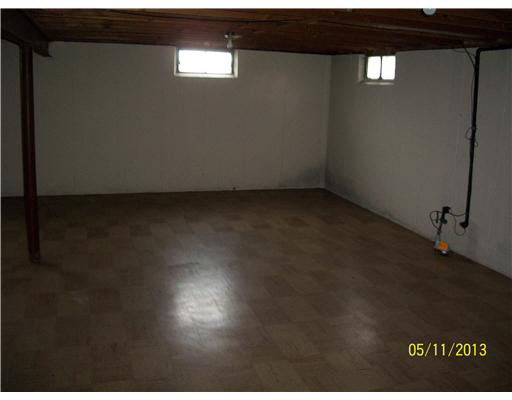 4217 Winthrop Dr, South Bend, IN 46614 photo 10
