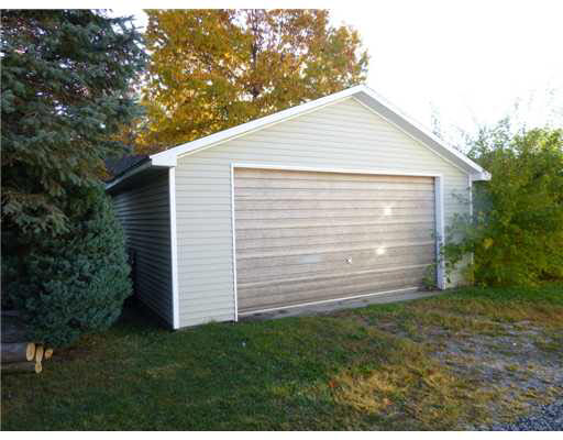 107 Center St E, North Liberty, IN 46554 photo 16