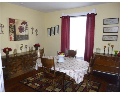 107 Center St E, North Liberty, IN 46554 photo 7
