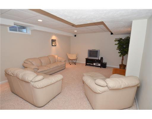 55709 Setter Ct, Osceola, IN 46561 photo 15