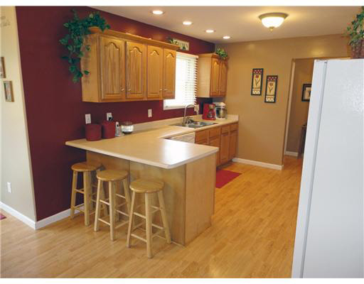 30677 Mary Don Ln, Elkhart, IN 46517 photo 7