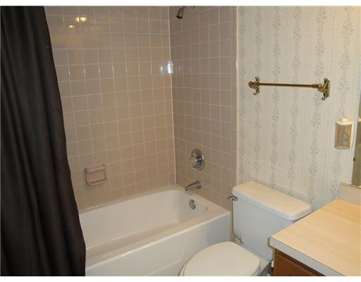 18355 Crownhill Dr, South Bend, IN 46637 photo 15