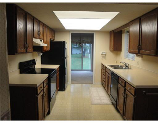 18355 Crownhill Dr, South Bend, IN 46637 photo 13