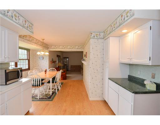 1233 Cambridge Dr, South Bend, IN 46614 photo 7