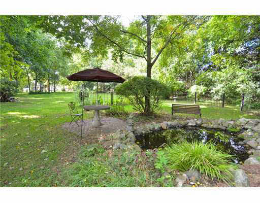 13271 Adams Rd, Granger, IN 46530 photo 3