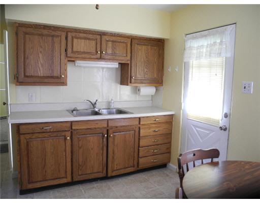 1721 Elder Rd, Mishawaka, IN 46545 photo 4