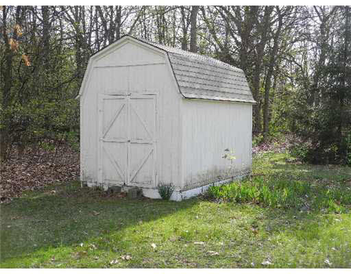1721 Elder Rd, Mishawaka, IN 46545 photo 11