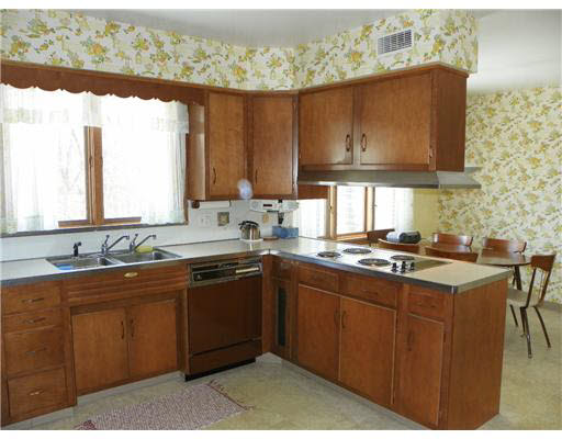 58570 Summit Ridge Rd, Mishawaka, IN 46544 photo 3