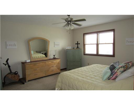 54944 Sunray Dr W, Osceola, IN 46561 photo 20